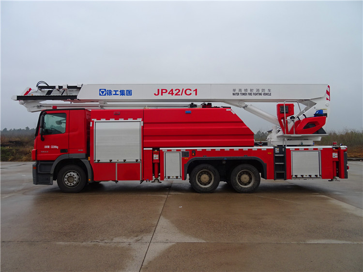 XCMG Official 42m water and foam tower fire truck JP42C1 multi-functional fire fighter trucks price